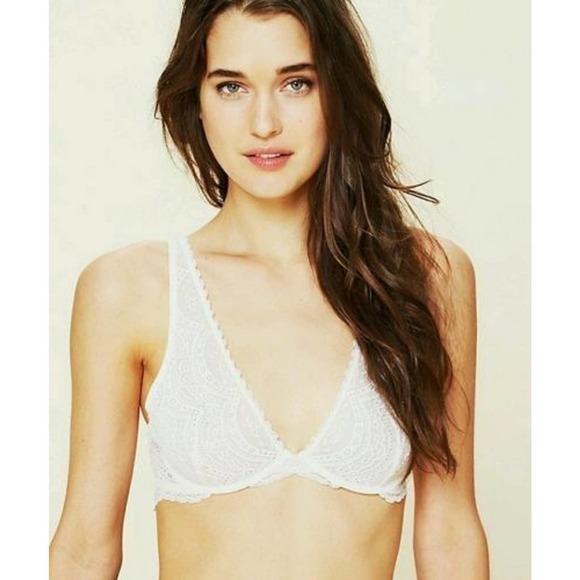 Free People Other - New Free People Intimately Lace Plunge Undwire Bra $48 Size 32C Ivory